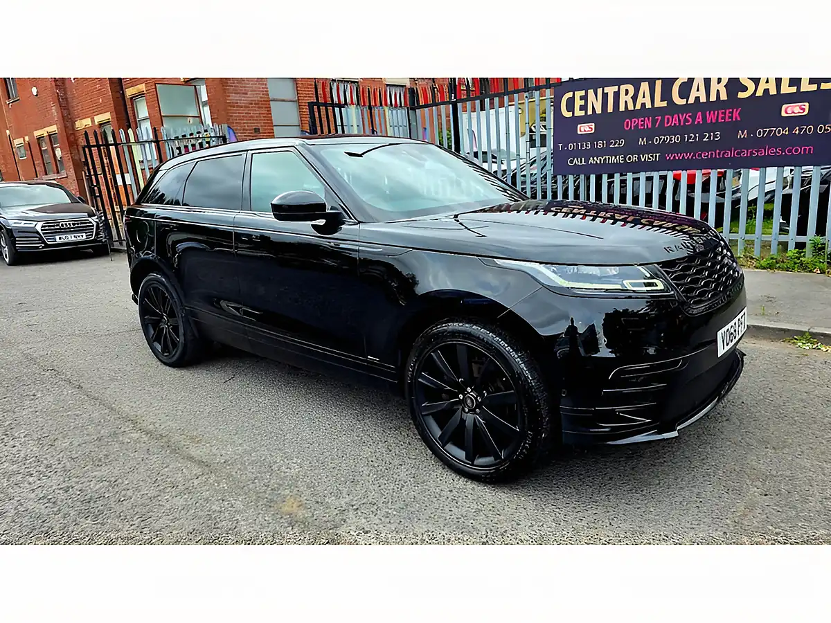 Used 2018 Land Rover Range Rover Velar R-Dynamic Hse Black - Interior and Exterior details 7