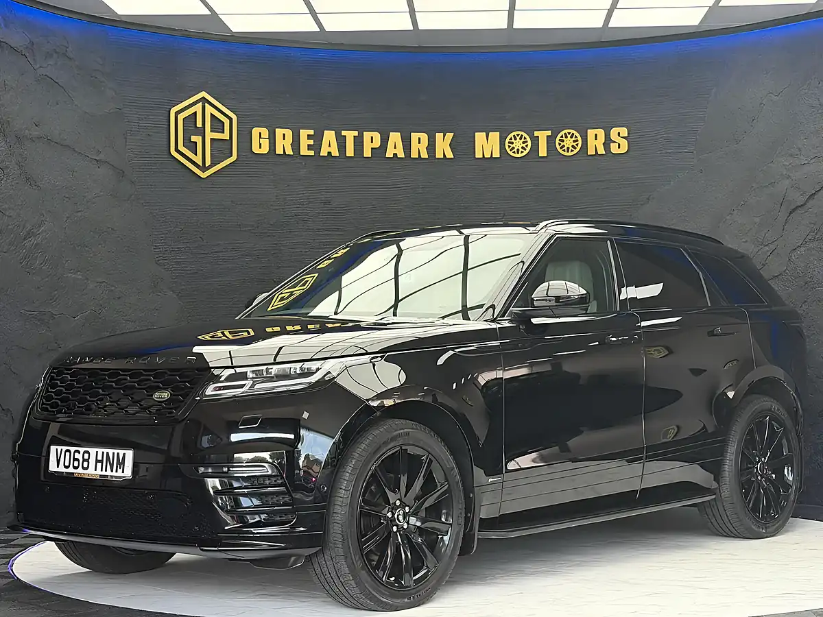 Used 2018 Land Rover Range Rover Velar R-Dynamic Hse Black - Front View