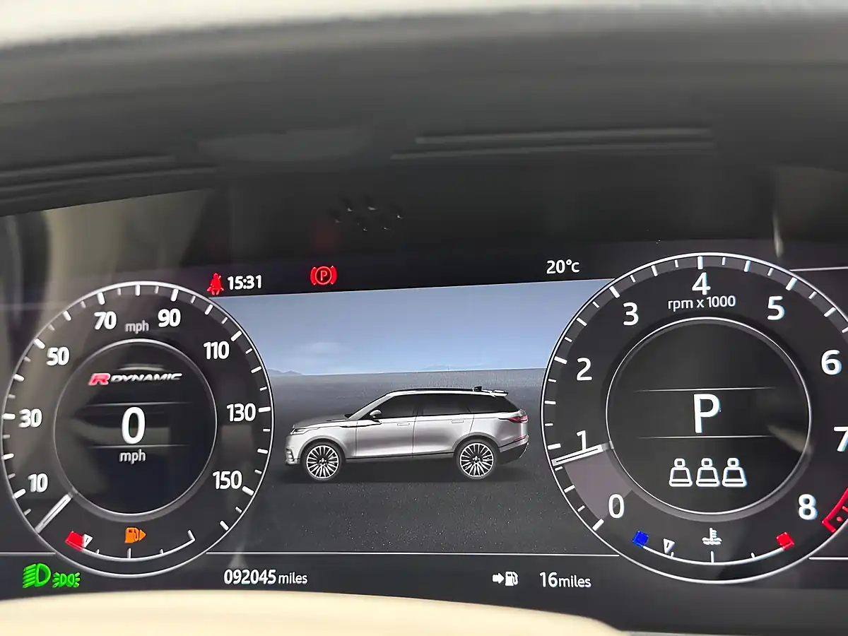 Used 2018 Land Rover Range Rover Velar R-Dynamic Hse Black - Interior and Exterior details 15