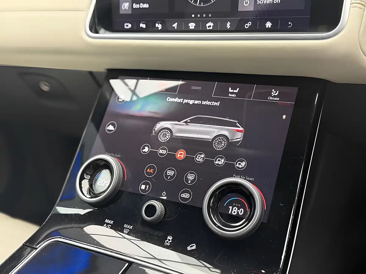 Used 2018 Land Rover Range Rover Velar R-Dynamic Hse Black - Interior and Exterior details 16