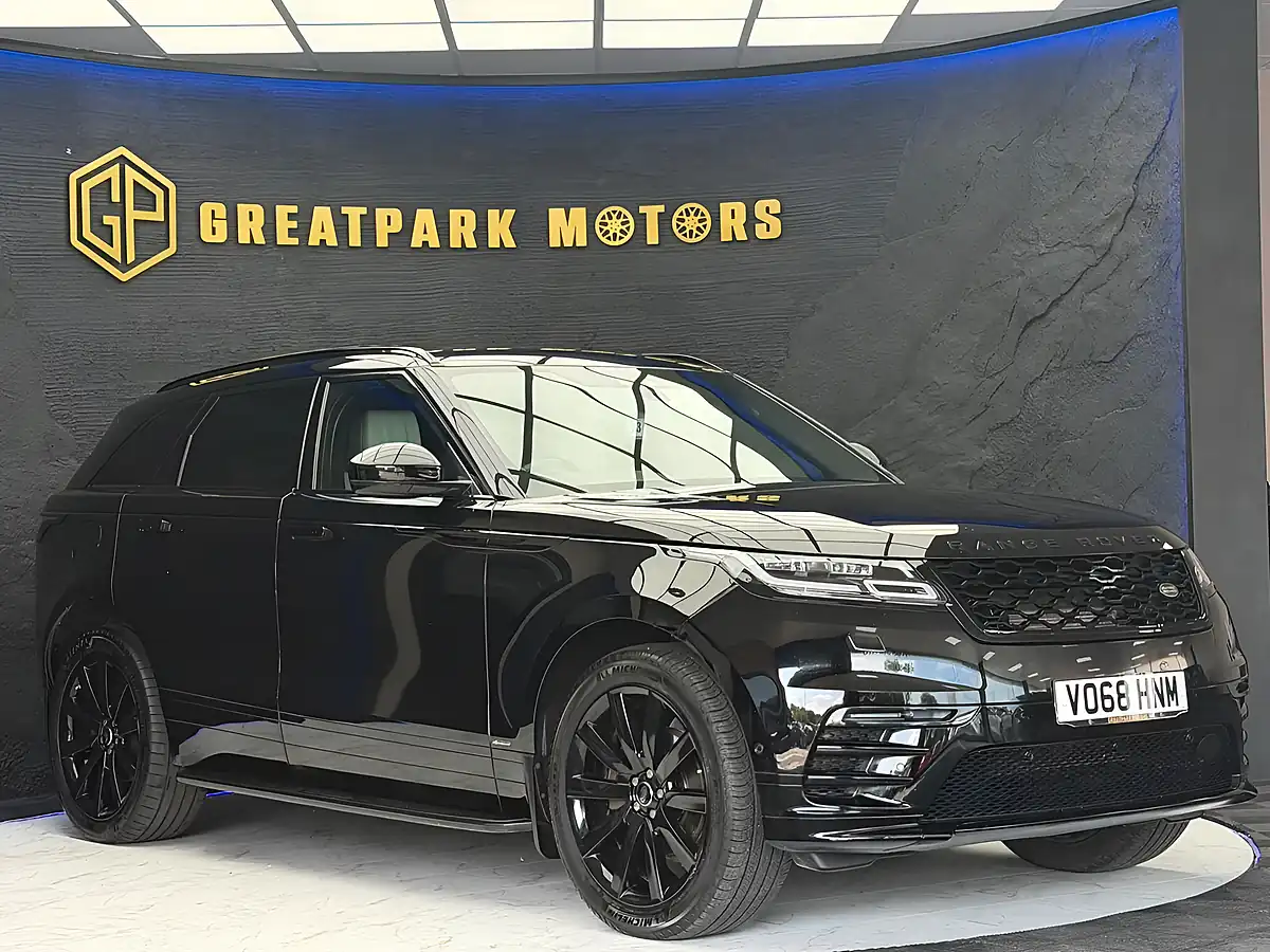 Used 2018 Land Rover Range Rover Velar R-Dynamic Hse Black - Interior and Exterior details 3