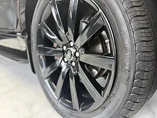 Used 2018 Land Rover Range Rover Velar R-Dynamic Hse Black - Interior and Exterior details 9