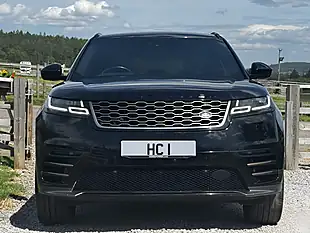 Used 2018 Land Rover Range Rover Velar R-Dynamic Hse Black - Interior and Exterior details 7
