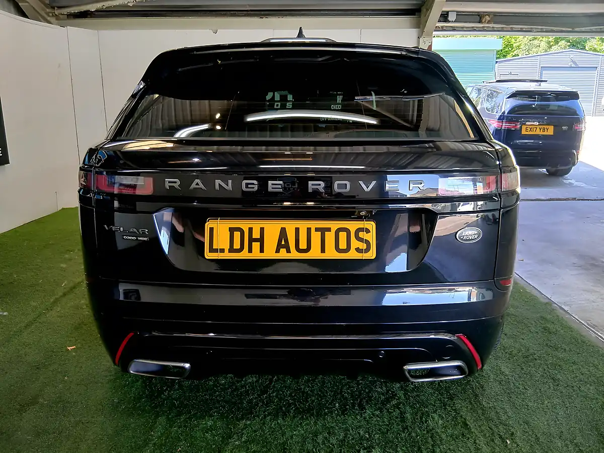 Used 2018 Land Rover Range Rover Velar R-Dynamic Hse Black - Interior and Exterior details 4
