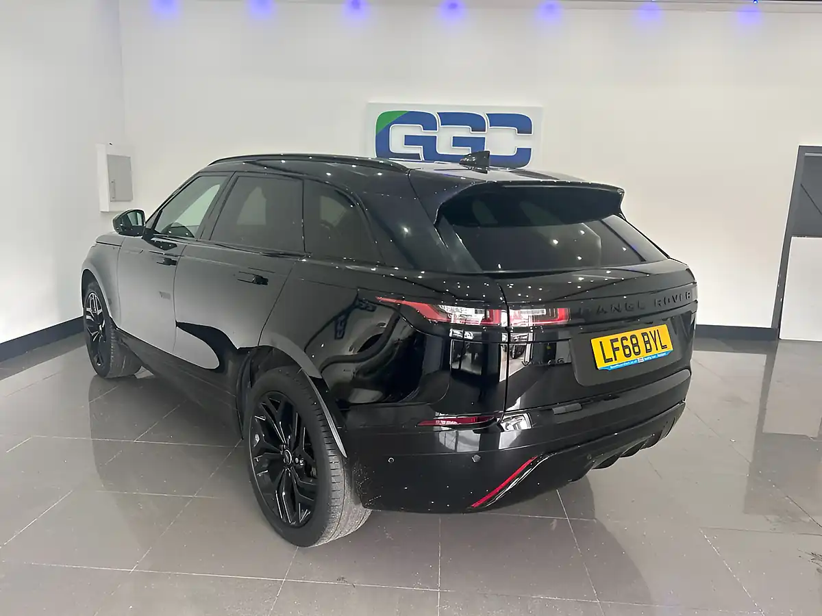 Used 2018 Land Rover Range Rover Velar R-Dynamic Hse Black - Interior and Exterior details 5