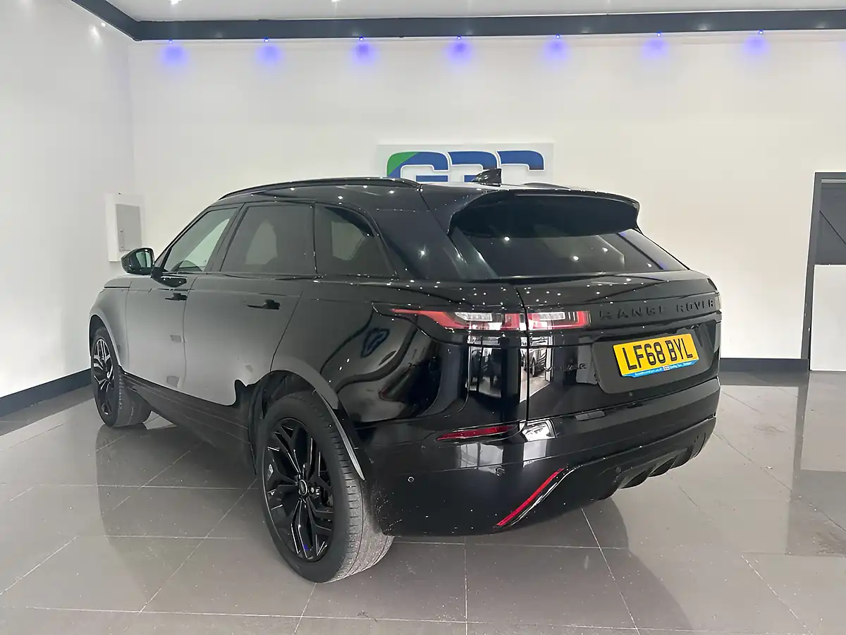 Used 2018 Land Rover Range Rover Velar R-Dynamic Hse Black - Interior and Exterior details 8