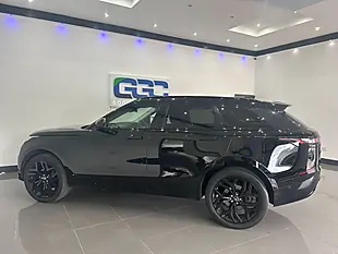 Used 2018 Land Rover Range Rover Velar R-Dynamic Hse Black - Interior and Exterior details 9