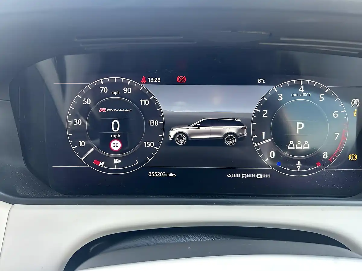 Used 2018 Land Rover Range Rover Velar R-Dynamic Hse Black - Interior and Exterior details 11