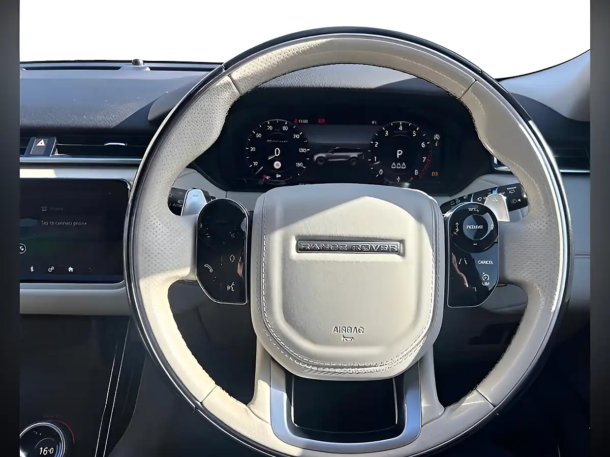 Used 2018 Land Rover Range Rover Velar R-Dynamic Hse Black - Interior and Exterior details 7