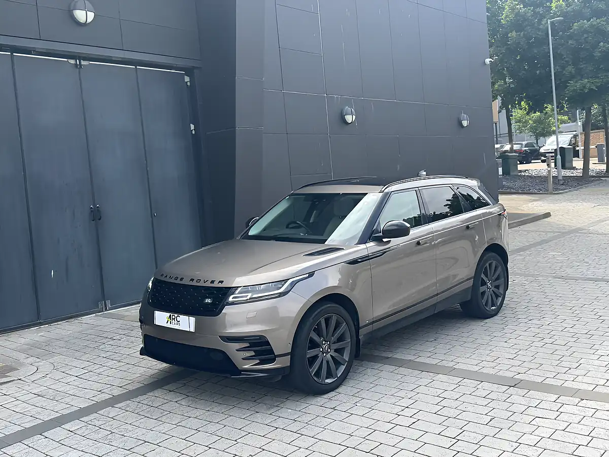 Used 2018 Land Rover Range Rover Velar R-Dynamic Hse Brown - Front View