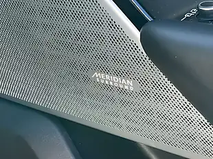 Used 2018 Land Rover Range Rover Velar R-Dynamic Hse Fuji White - Interior and Exterior details 20