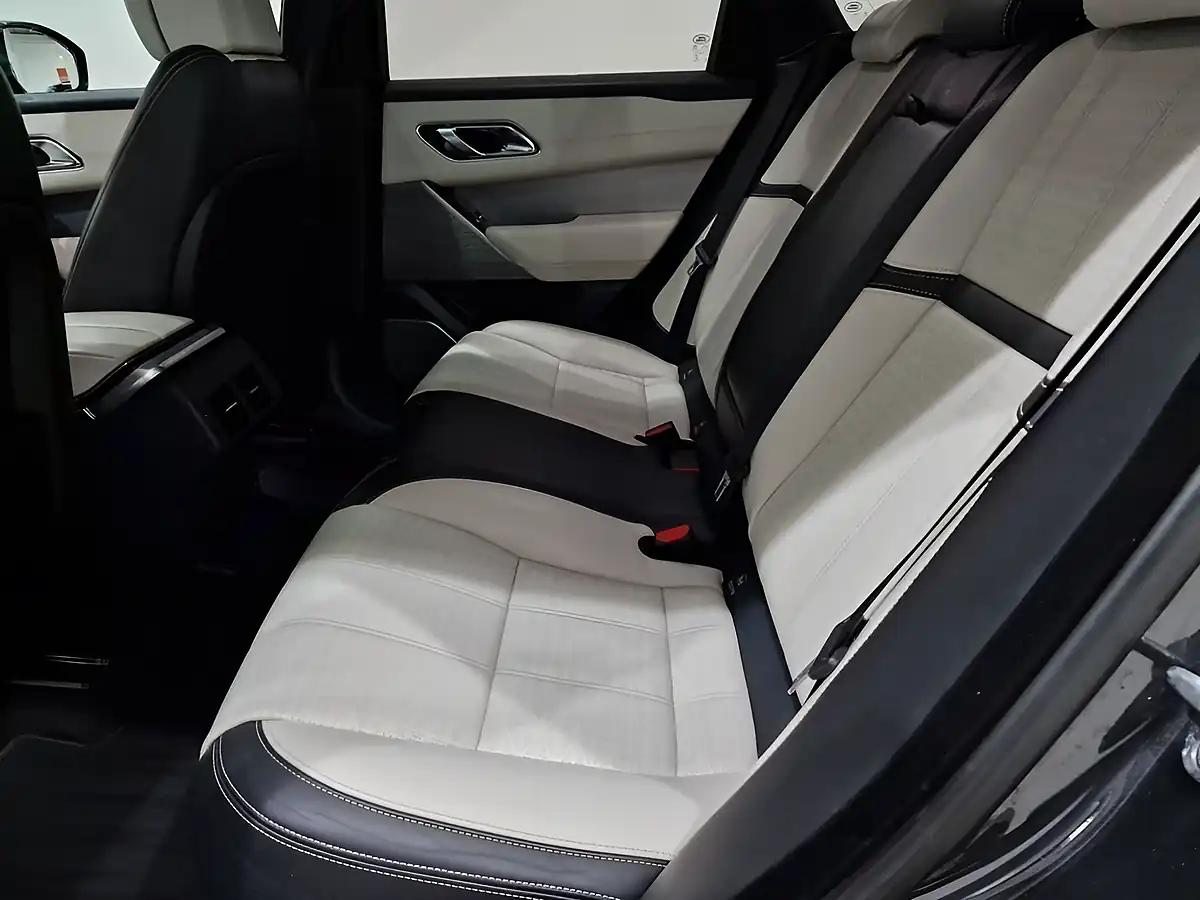 Used 2018 Land Rover Range Rover Velar R-Dynamic Hse Grey - Interior and Exterior details 17
