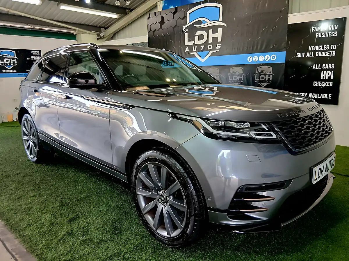 Used 2018 Land Rover Range Rover Velar R-Dynamic Hse Grey - Front View