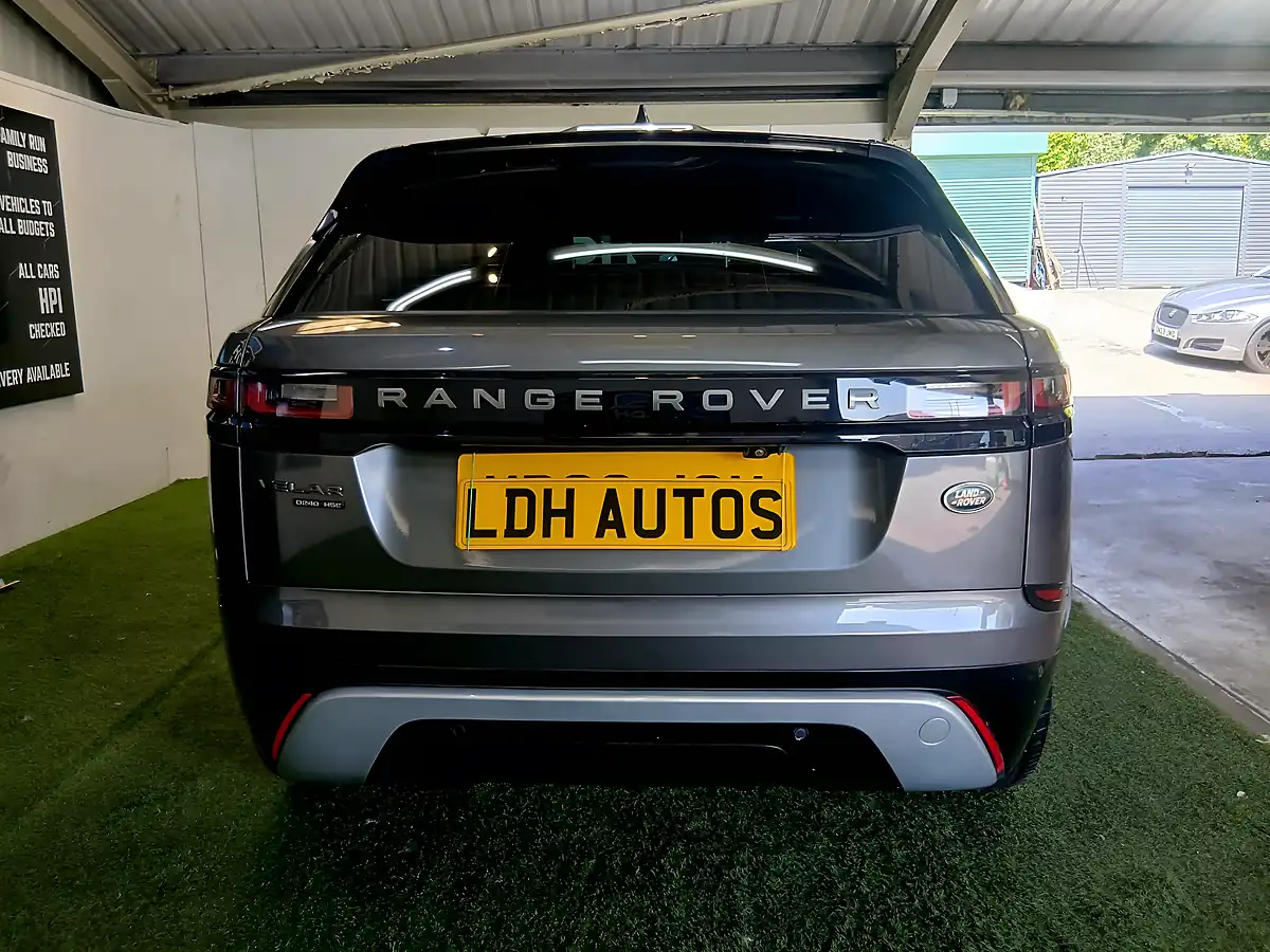 Used 2018 Land Rover Range Rover Velar R-Dynamic Hse Grey - Interior and Exterior details 3