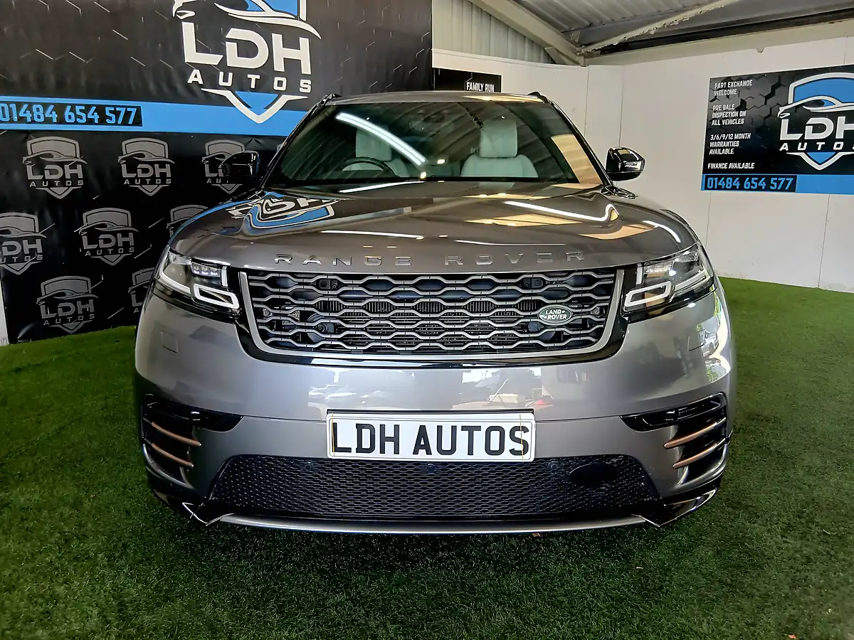 Used 2018 Land Rover Range Rover Velar R-Dynamic Hse Grey - Interior and Exterior details 7