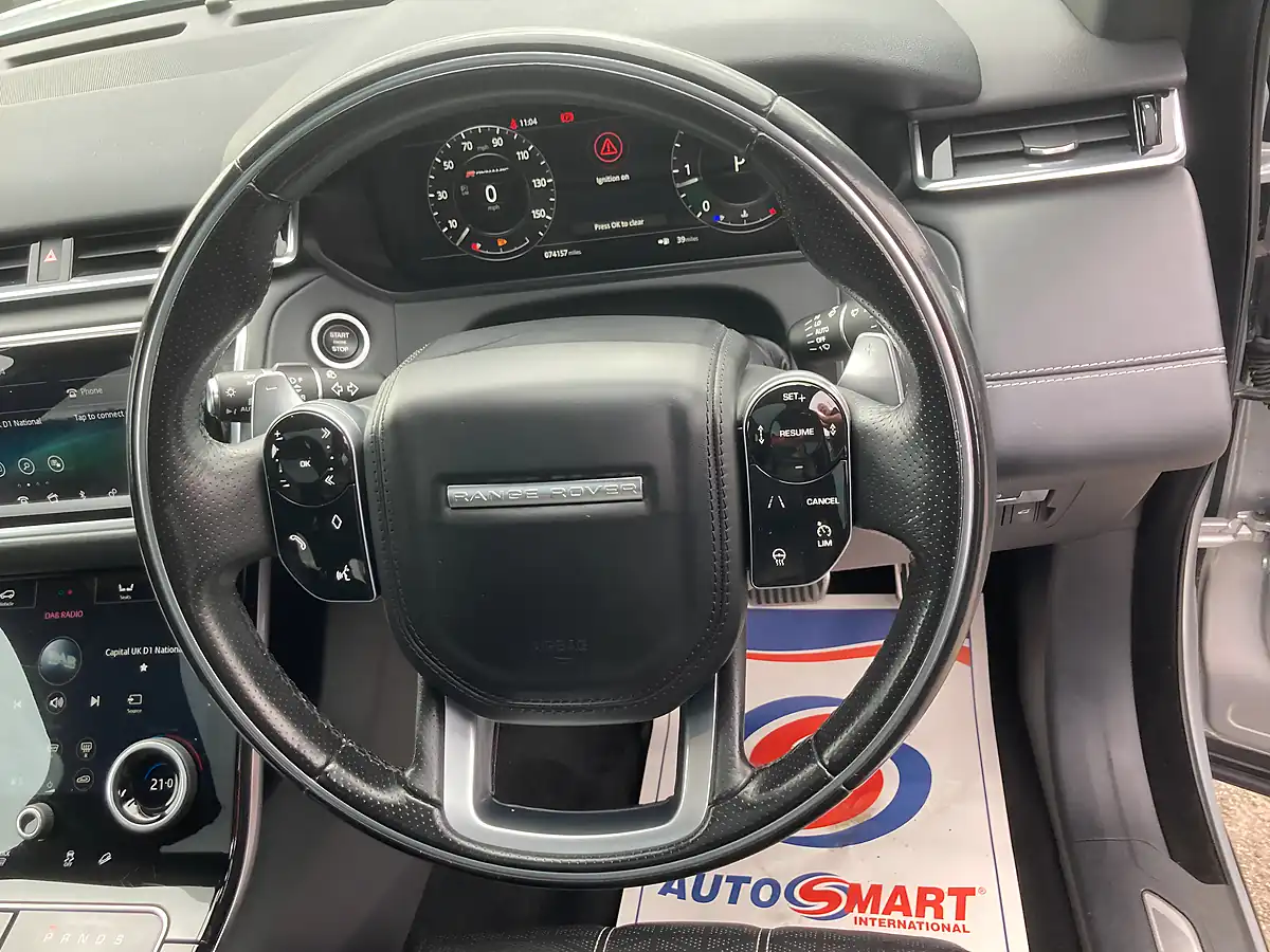 Used 2018 Land Rover Range Rover Velar R-Dynamic Hse Silver - Interior and Exterior details 17