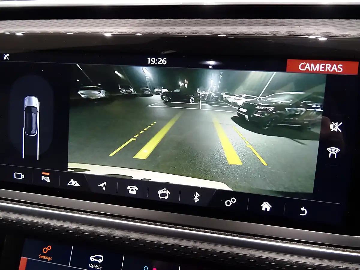 Used 2018 Land Rover Range Rover Velar R-Dynamic S Black - Interior and Exterior details 14