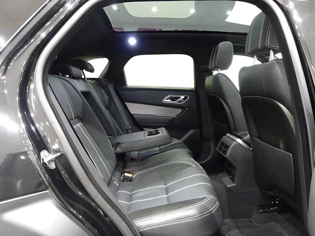 Used 2018 Land Rover Range Rover Velar R-Dynamic S Black - Interior and Exterior details 4
