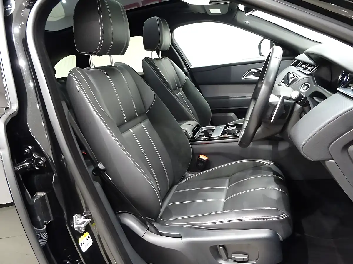 Used 2018 Land Rover Range Rover Velar R-Dynamic S Black - Interior and Exterior details 5