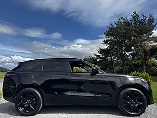 Used 2018 Land Rover Range Rover Velar R-Dynamic S Black - Interior and Exterior details 9