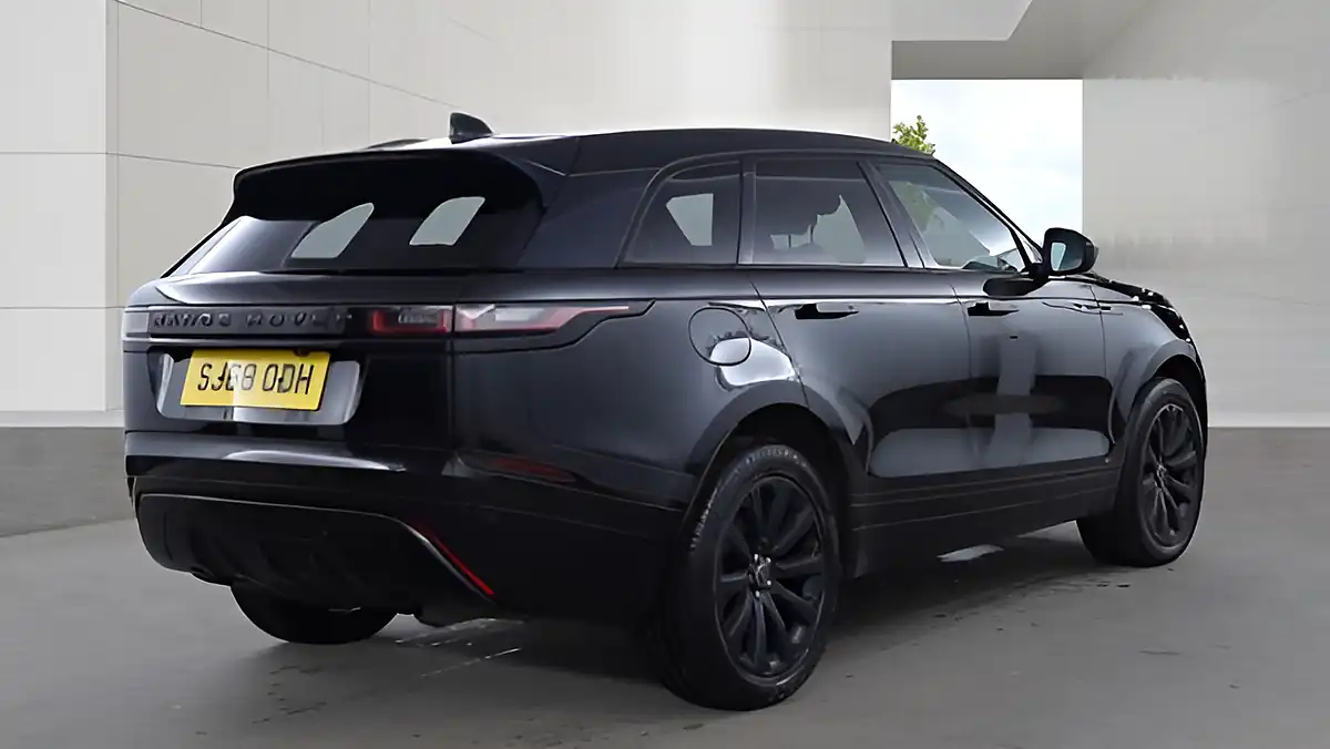 Used 2018 Land Rover Range Rover Velar R-Dynamic S Black - Interior and Exterior details 4