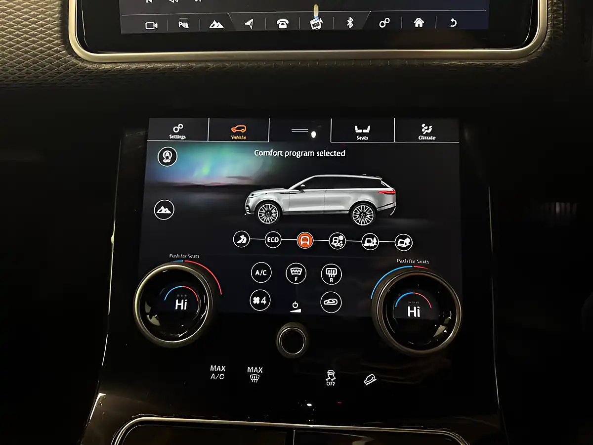 Used 2018 Land Rover Range Rover Velar R-Dynamic S Black - Interior and Exterior details 18