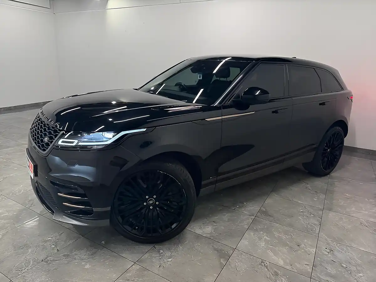 Used 2018 Land Rover Range Rover Velar R-Dynamic S Black - Interior and Exterior details 4