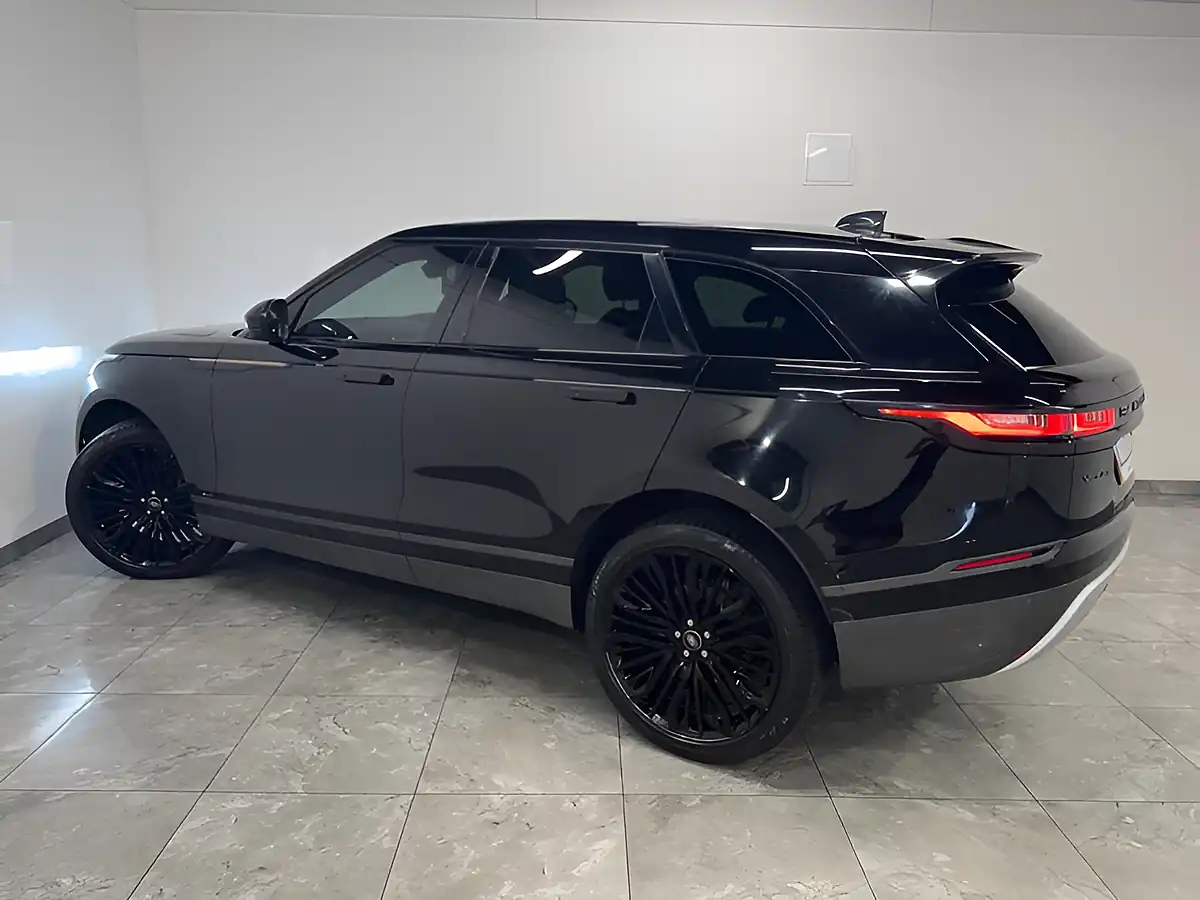 Used 2018 Land Rover Range Rover Velar R-Dynamic S Black - Interior and Exterior details 6