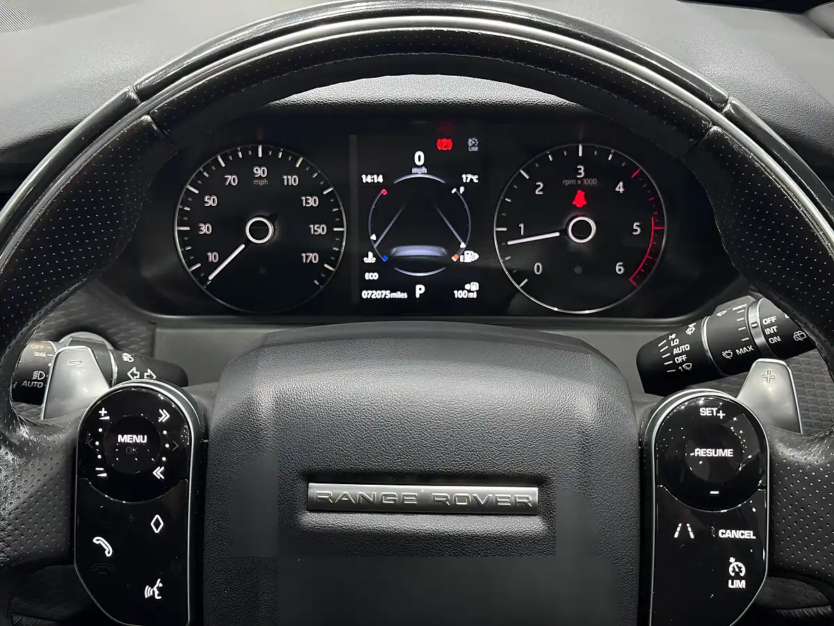 Used 2018 Land Rover Range Rover Velar R-Dynamic S Grey - Interior and Exterior details 16