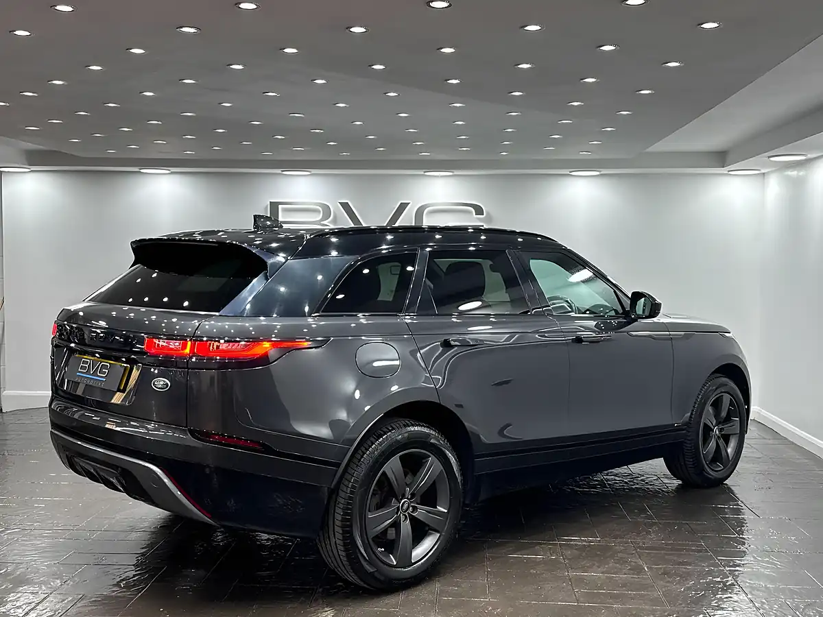 Used 2018 Land Rover Range Rover Velar R-Dynamic S Grey - Interior and Exterior details 7