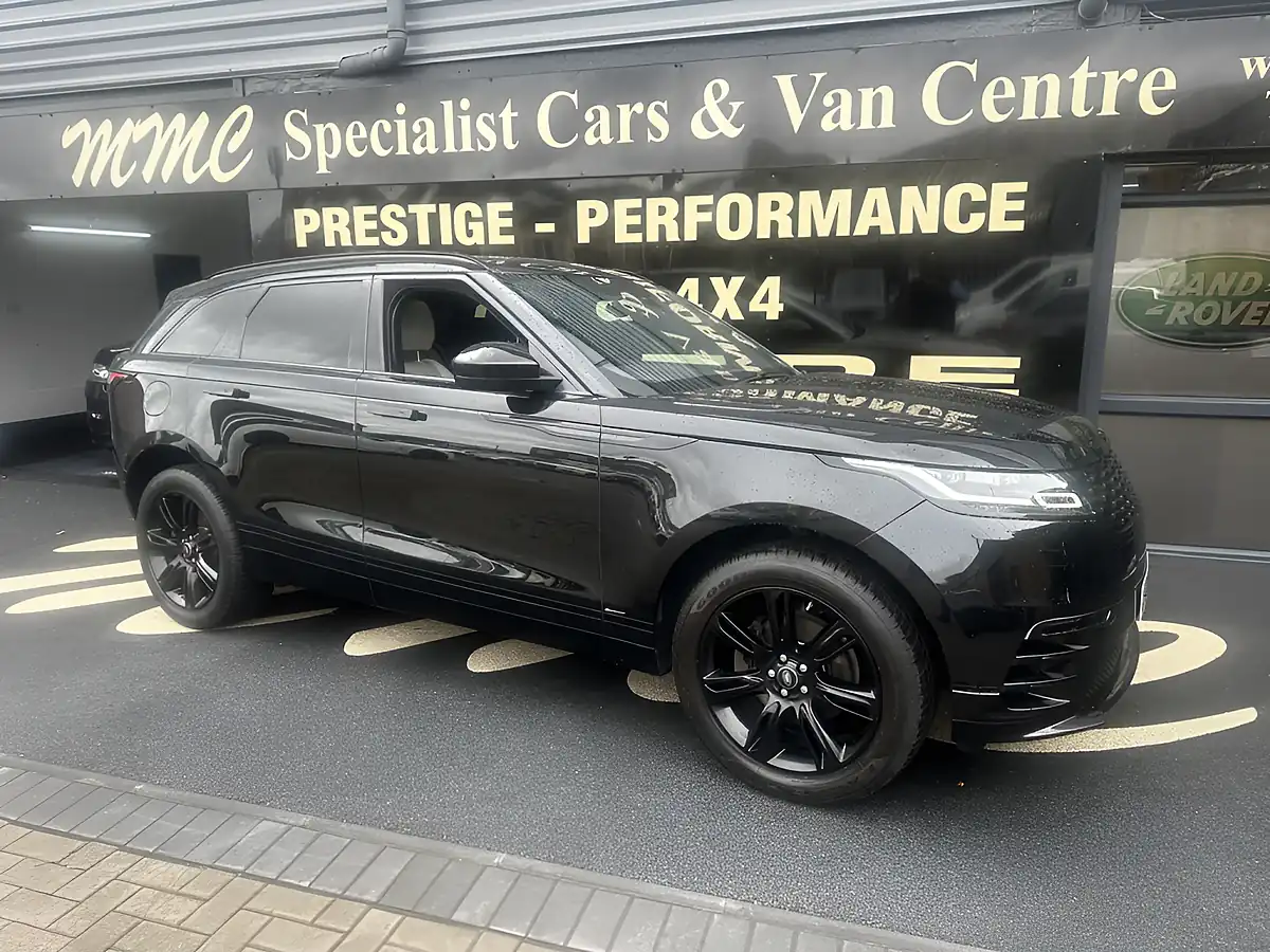 Used 2018 Land Rover Range Rover Velar R-Dynamic S Santorini Black - Front View