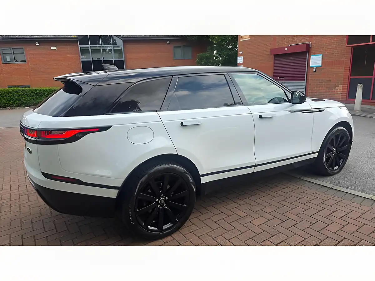 Used 2018 Land Rover Range Rover Velar R-Dynamic S White - Interior and Exterior details 9