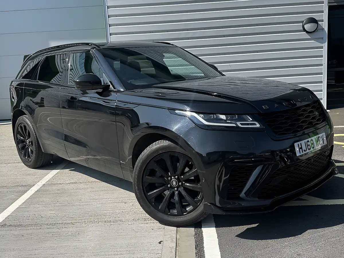 Used 2018 Land Rover Range Rover Velar R-Dynamic Se Black - Interior and Exterior details 2