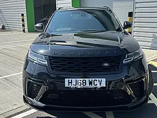 Used 2018 Land Rover Range Rover Velar R-Dynamic Se Black - Interior and Exterior details 3
