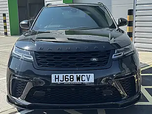 Used 2018 Land Rover Range Rover Velar R-Dynamic Se Black - Interior and Exterior details 6