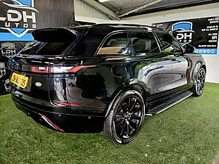 Used 2018 Land Rover Range Rover Velar R-Dynamic Se Black - Interior and Exterior details 3