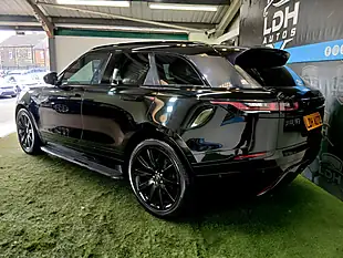 Used 2018 Land Rover Range Rover Velar R-Dynamic Se Black - Interior and Exterior details 5