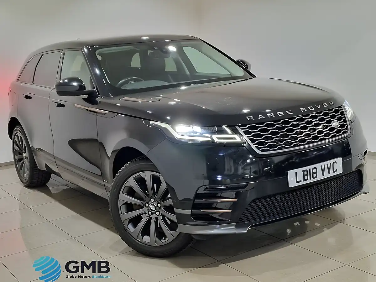 Used 2018 Land Rover Range Rover Velar R-Dynamic Se Black - Front View