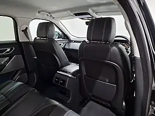 Used 2018 Land Rover Range Rover Velar R-Dynamic Se Black - Interior and Exterior details 14