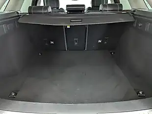 Used 2018 Land Rover Range Rover Velar R-Dynamic Se Narvik Black - Interior and Exterior details 10