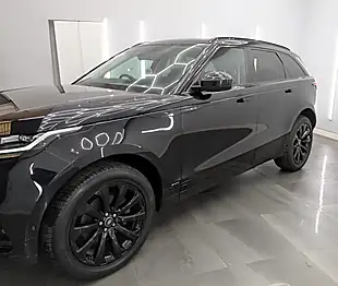 Used 2018 Land Rover Range Rover Velar R-Dynamic Se Narvik Black - Interior and Exterior details 3