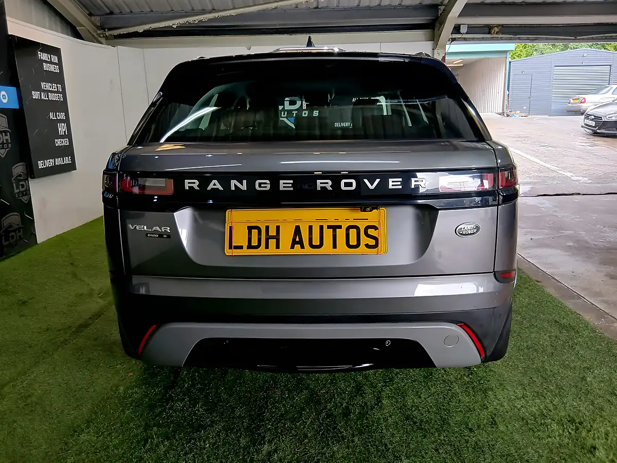 Used 2018 Land Rover Range Rover Velar S Grey - Interior and Exterior details 6