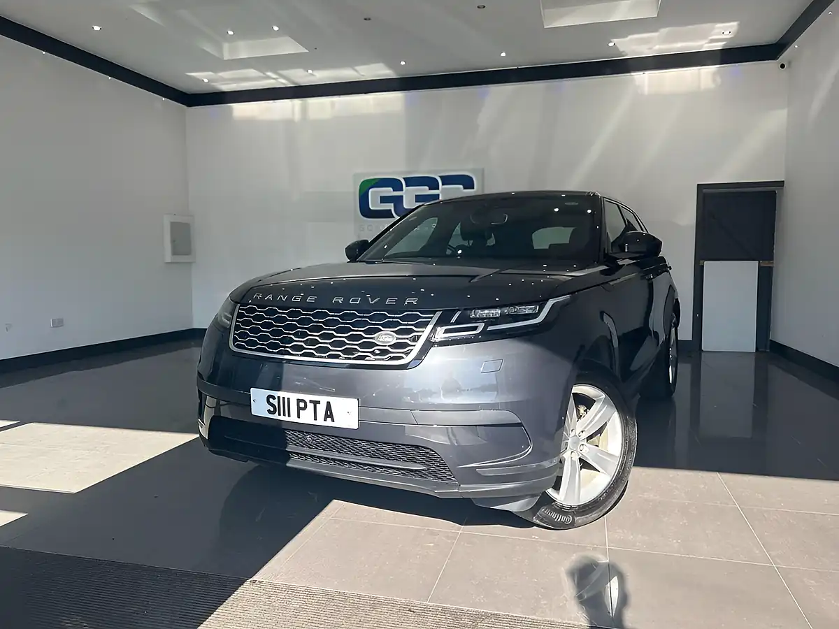 Used 2018 Land Rover Range Rover Velar S Grey - Interior and Exterior details 10