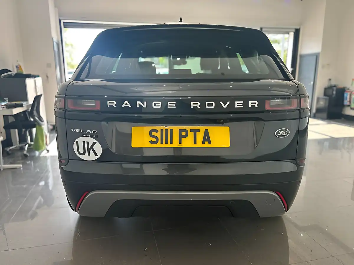Used 2018 Land Rover Range Rover Velar S Grey - Interior and Exterior details 11