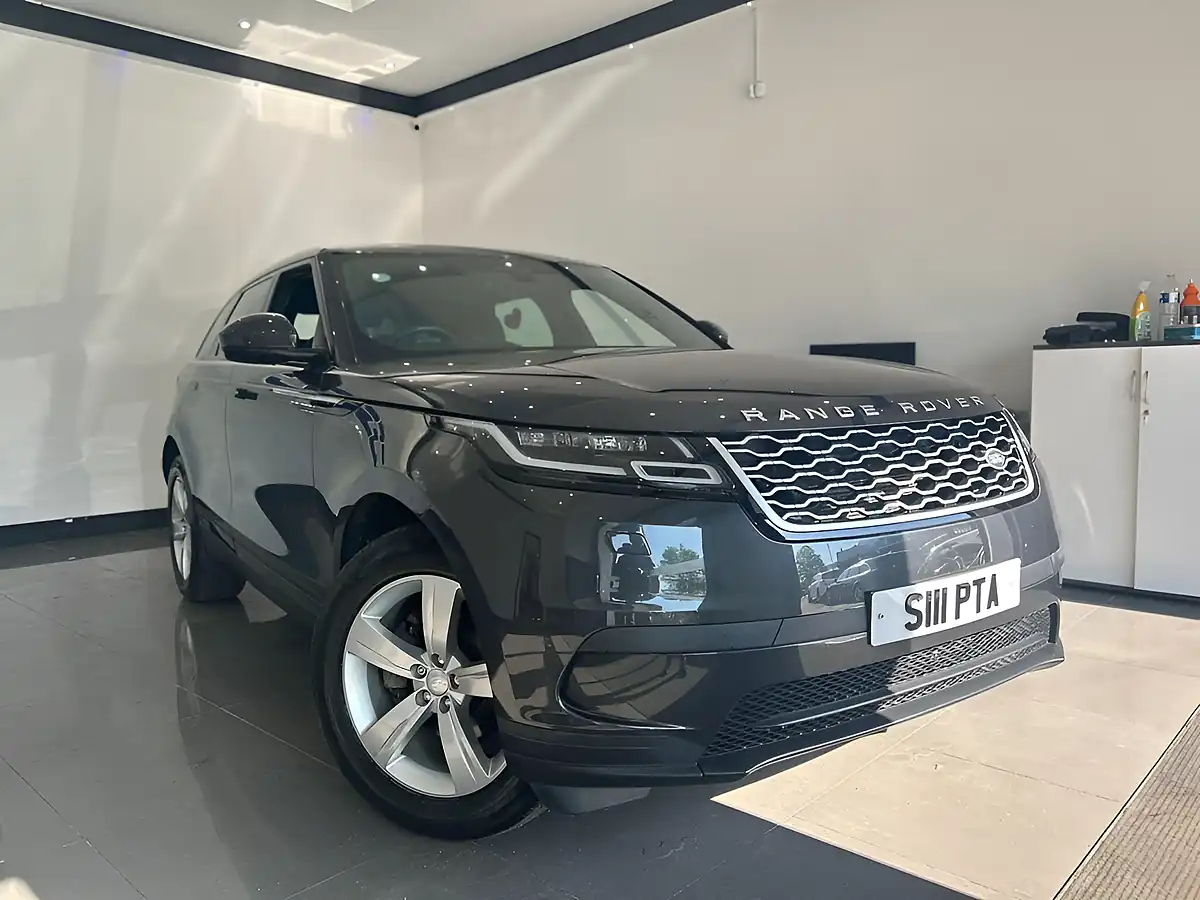 Used 2018 Land Rover Range Rover Velar S Grey - Interior and Exterior details 5