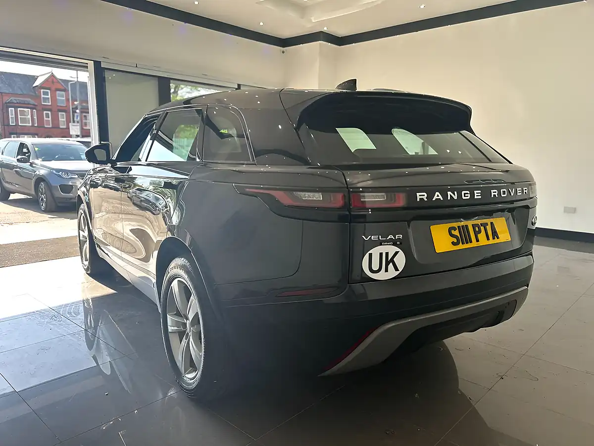 Used 2018 Land Rover Range Rover Velar S Grey - Interior and Exterior details 6
