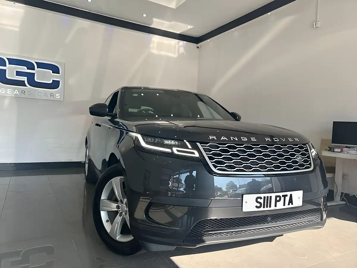 Used 2018 Land Rover Range Rover Velar S Grey - Interior and Exterior details 9