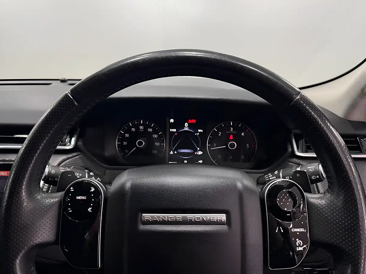 Used 2018 Land Rover Range Rover Velar S White - Interior and Exterior details 16
