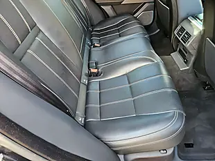 Used 2018 Land Rover Range Rover Velar Se Black - Interior and Exterior details 14