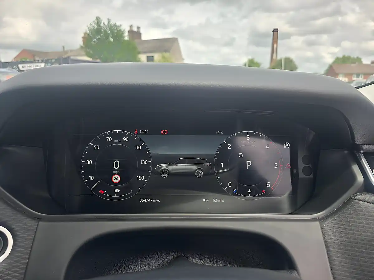 Used 2018 Land Rover Range Rover Velar Se Blue - Interior and Exterior details 10